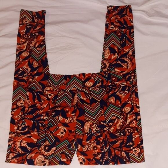 Lularoe Psychedelic Fortune Telling Leggings - Picture 3 of 5